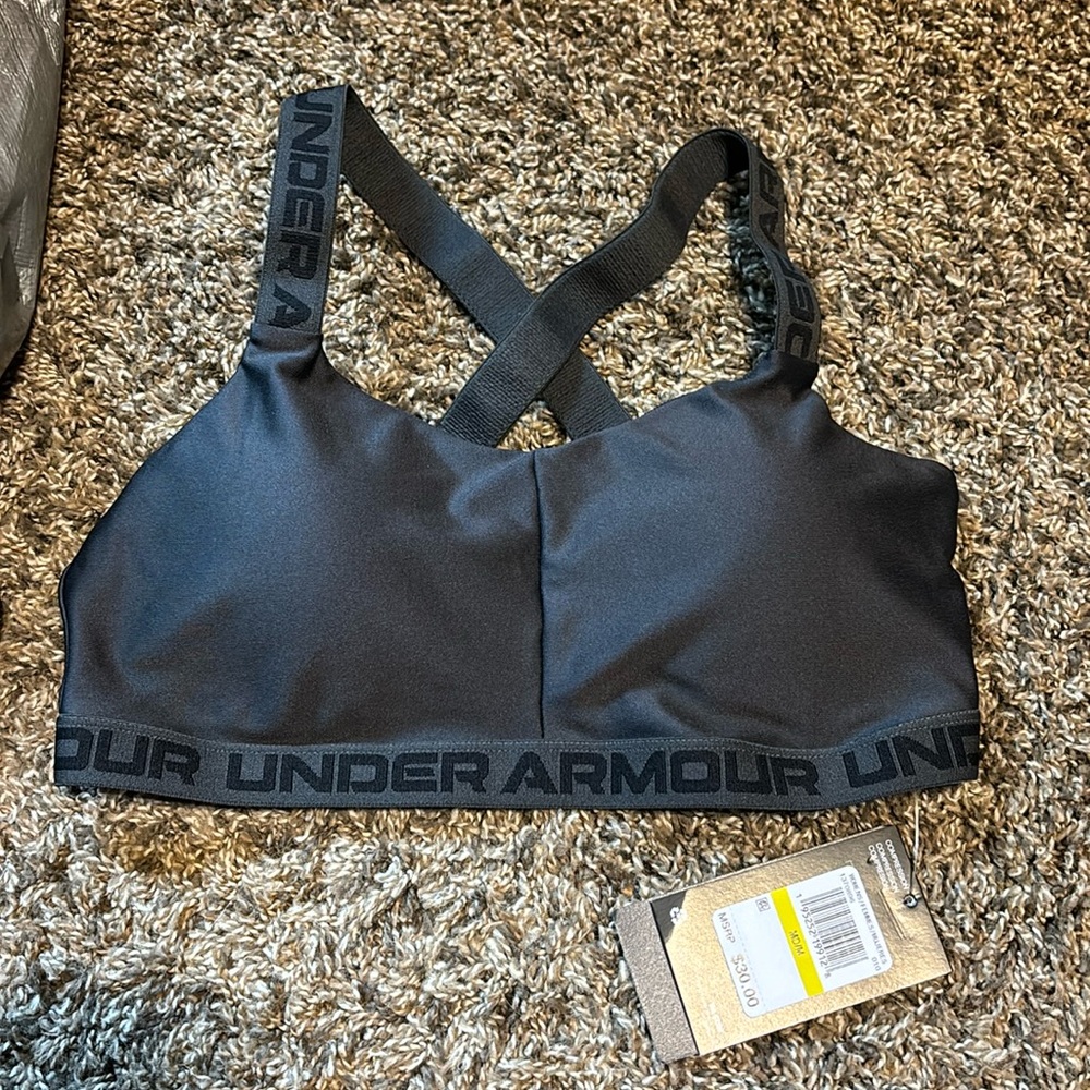 - new with tags under armour sports bra